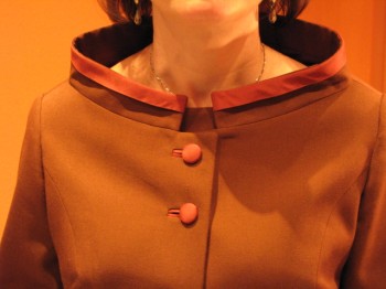 Kleine Jacke zum Kleid