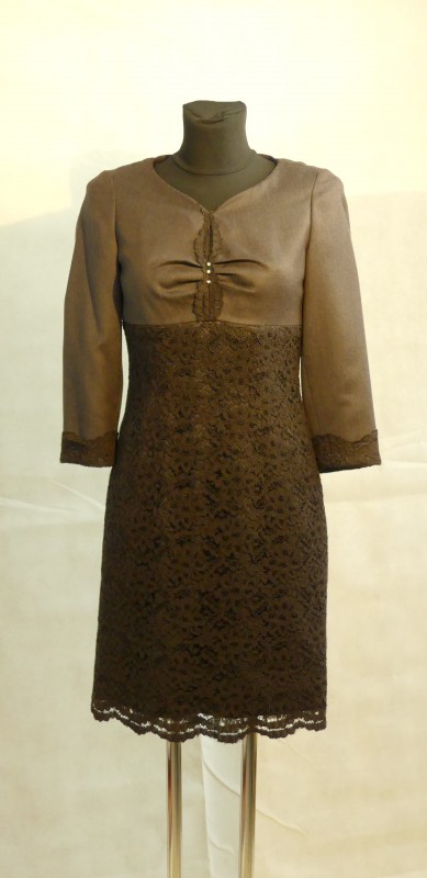 Winterkleid mit Spitze